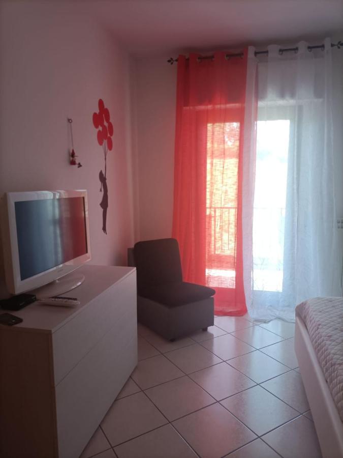 Penne Appartamento La Collina Verde מראה חיצוני תמונה
